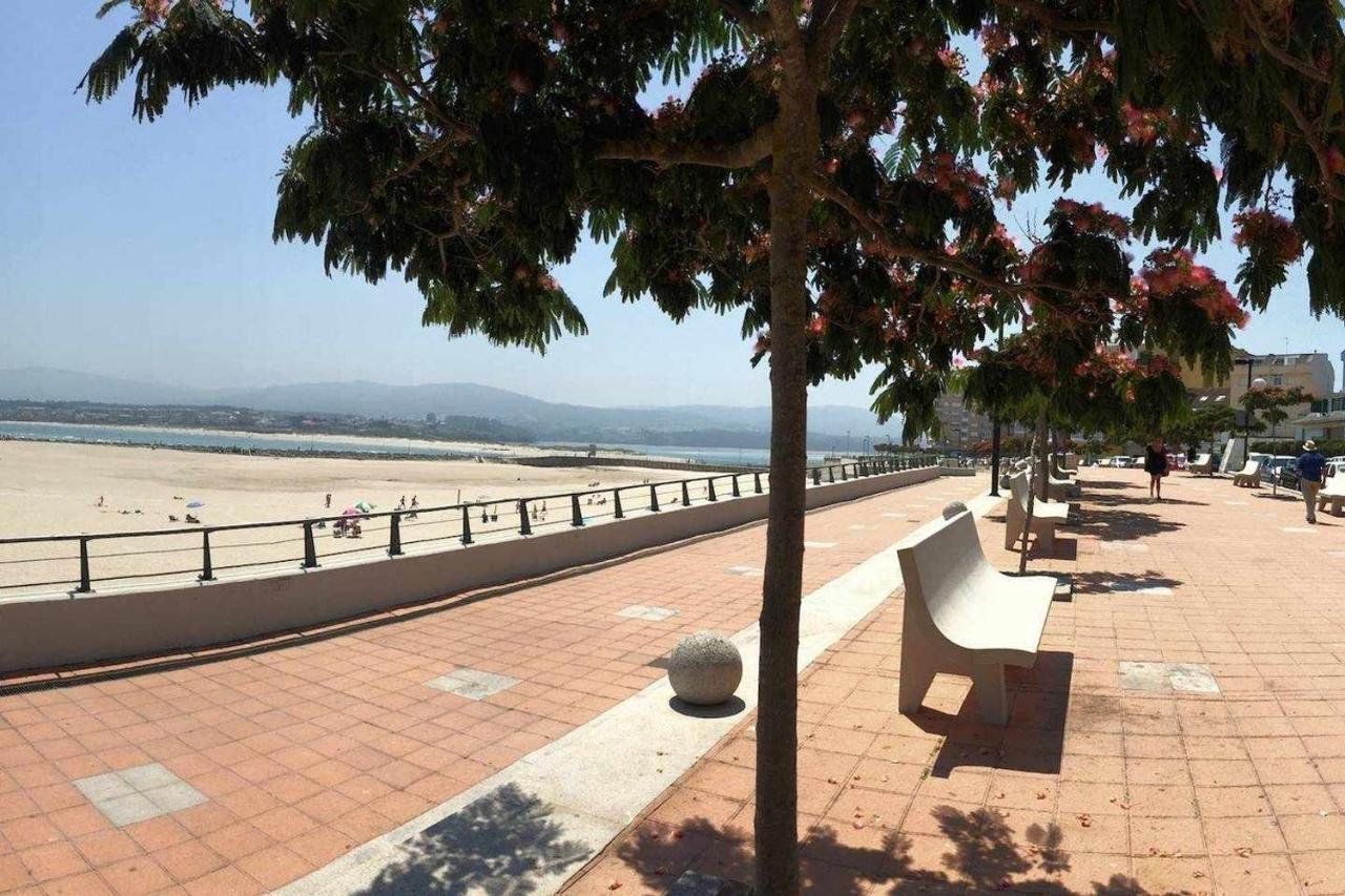 Vivienda En 1ª Linea De Playa Rapadoira Foz Apartment Exterior photo